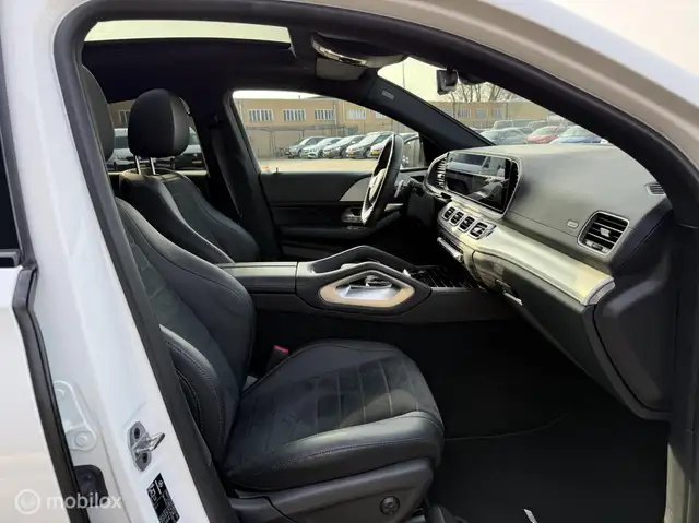 Mercedes-Benz Gle view 14