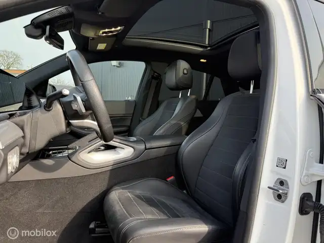 Mercedes-Benz Gle view 4