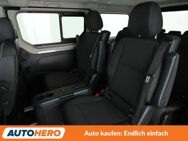 Renault Trafic view 14