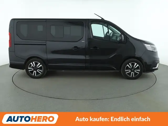 Renault Trafic view 7