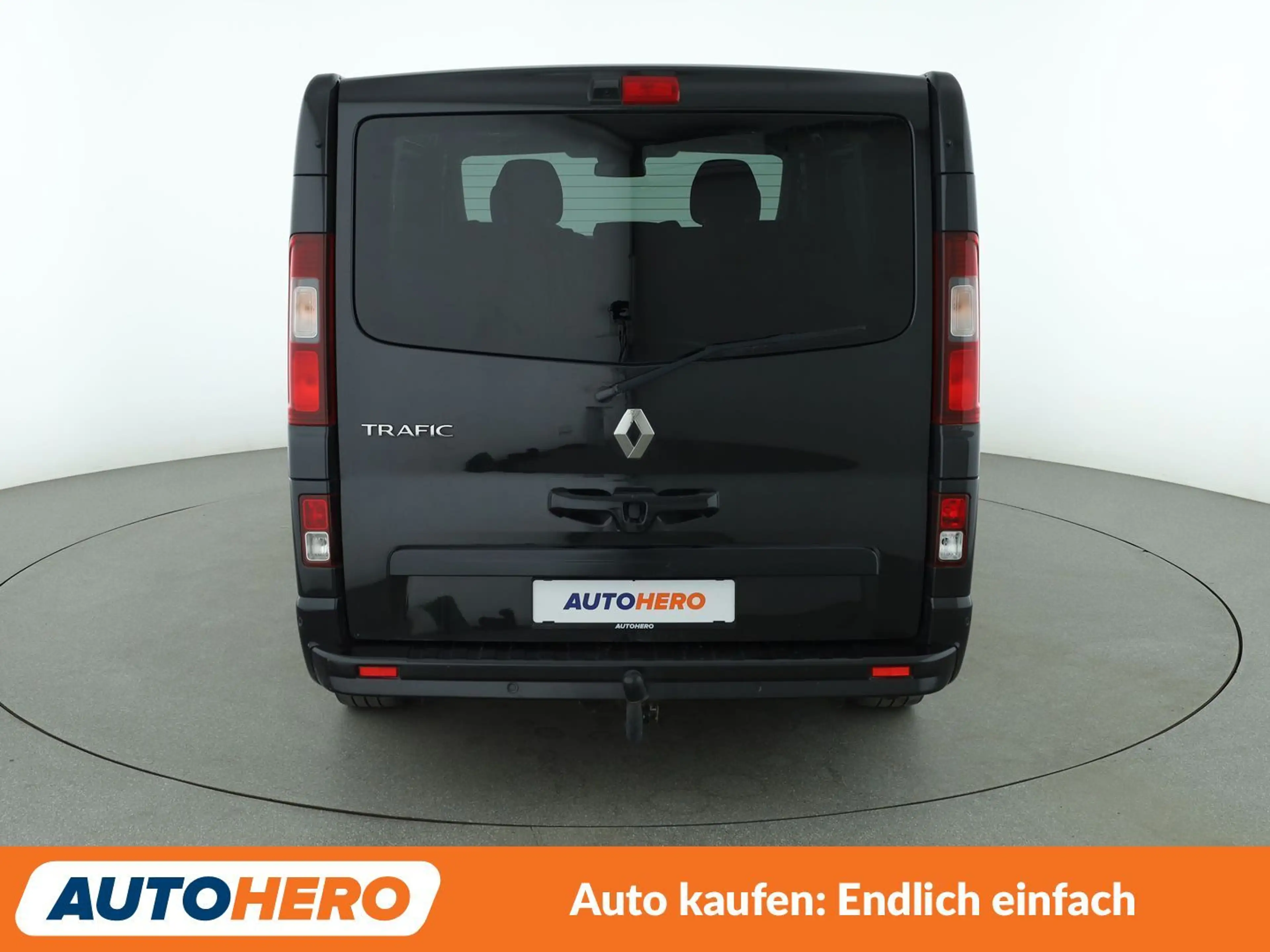 Renault Trafic 2.0 BLUE dCi L1H1 SpaceClass Aut.*NAVI*CAM*PDC* — photo 5