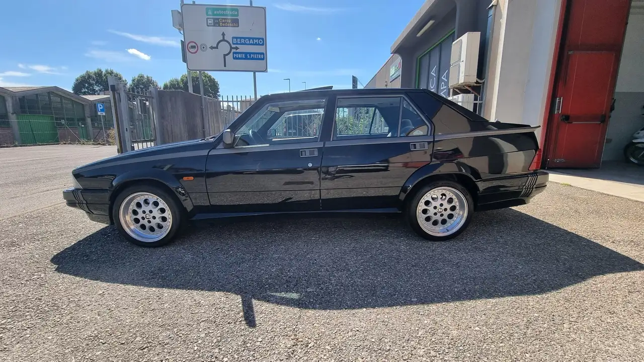 Alfa Romeo 75 1.8t America, foto 5