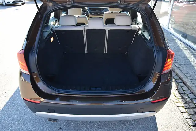 BMW X1 view 13