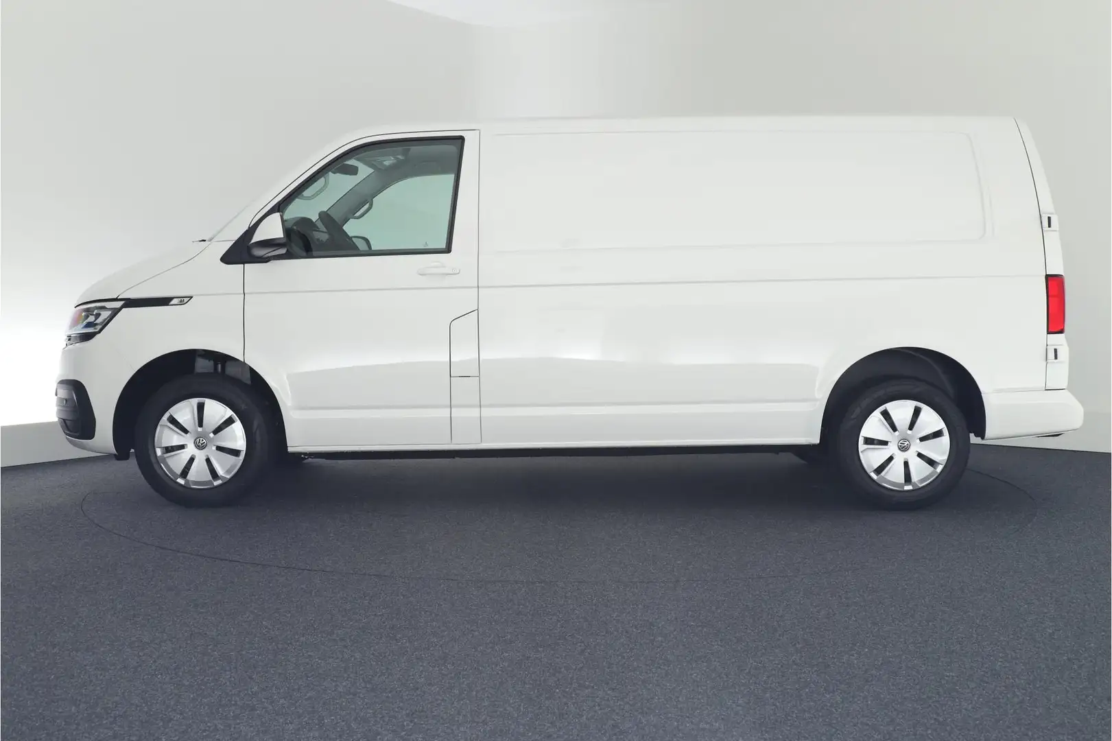 Volkswagen T6.1 Transporter 2.0 TDI 150pk DSG L2H1 30 Highline LED Trekhaak Ca Blanco - 2