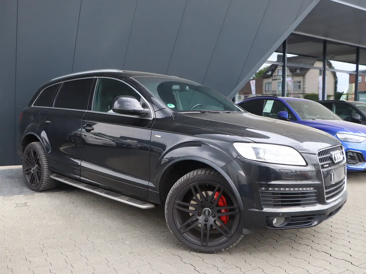 Audi Q7 4.2 TDI QUATTRO S-LINE / 7-SITZE / PANORAMA Schwarz - 2