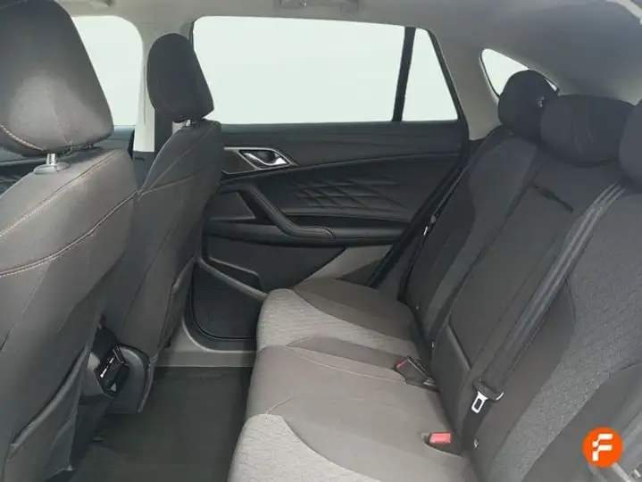 MG HS 2025, foto 21