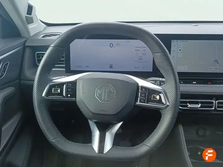 MG HS 2025, foto 11