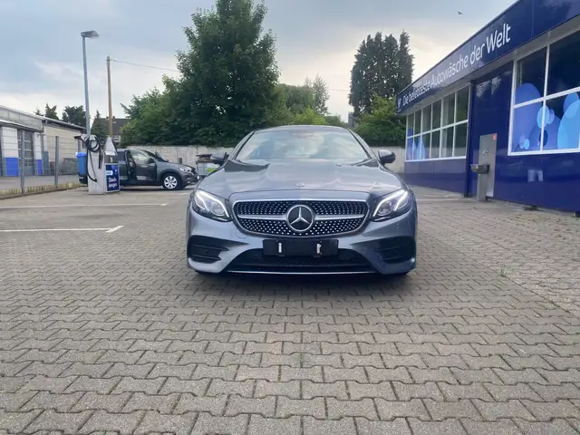 Mercedes-Benz E 300 E-Klasse Coupe Coupe 9G-TRONIC AMG Line