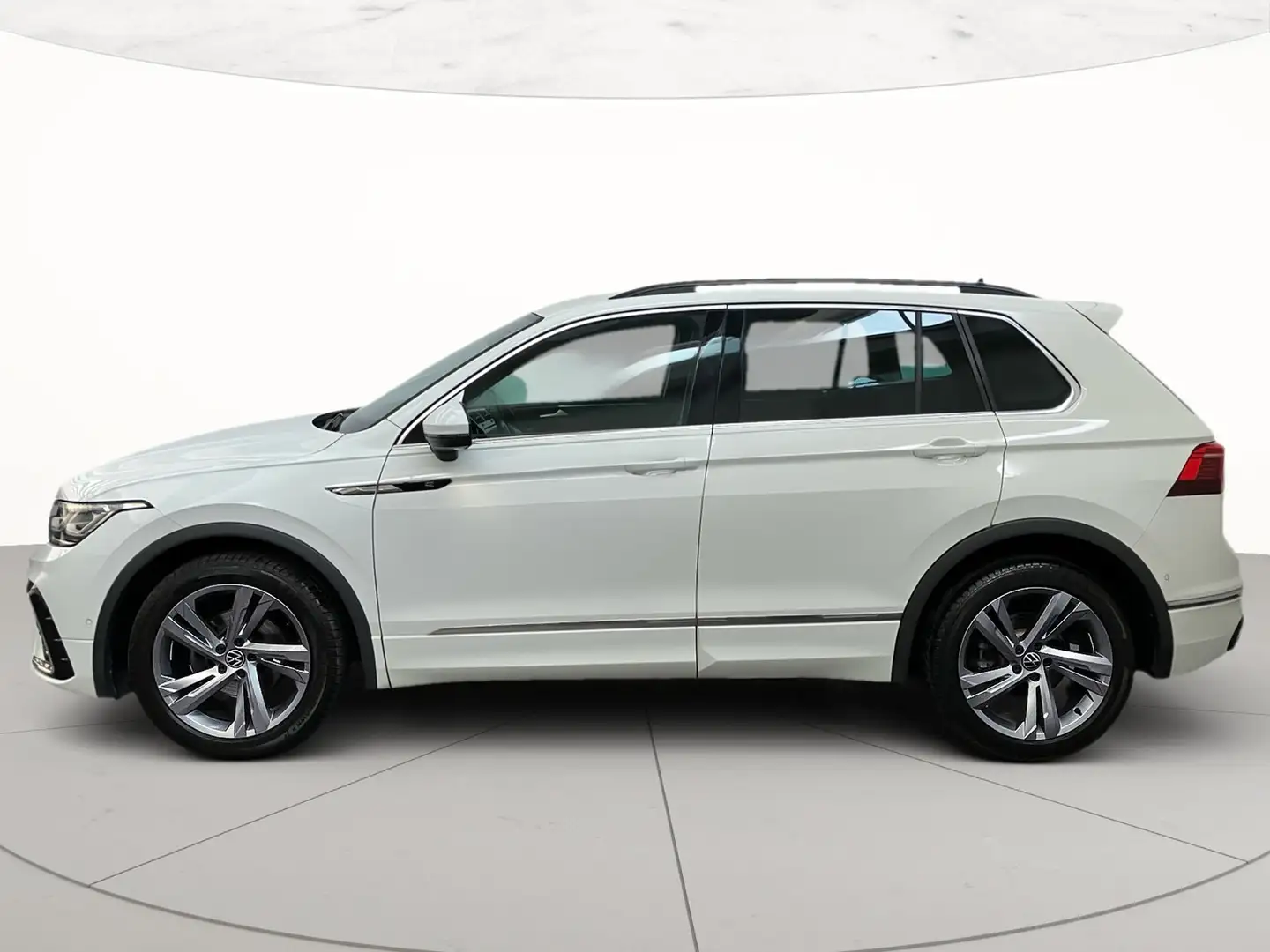 Volkswagen Tiguan 2.0 tdi r-line 150cv dsg Wit - 2