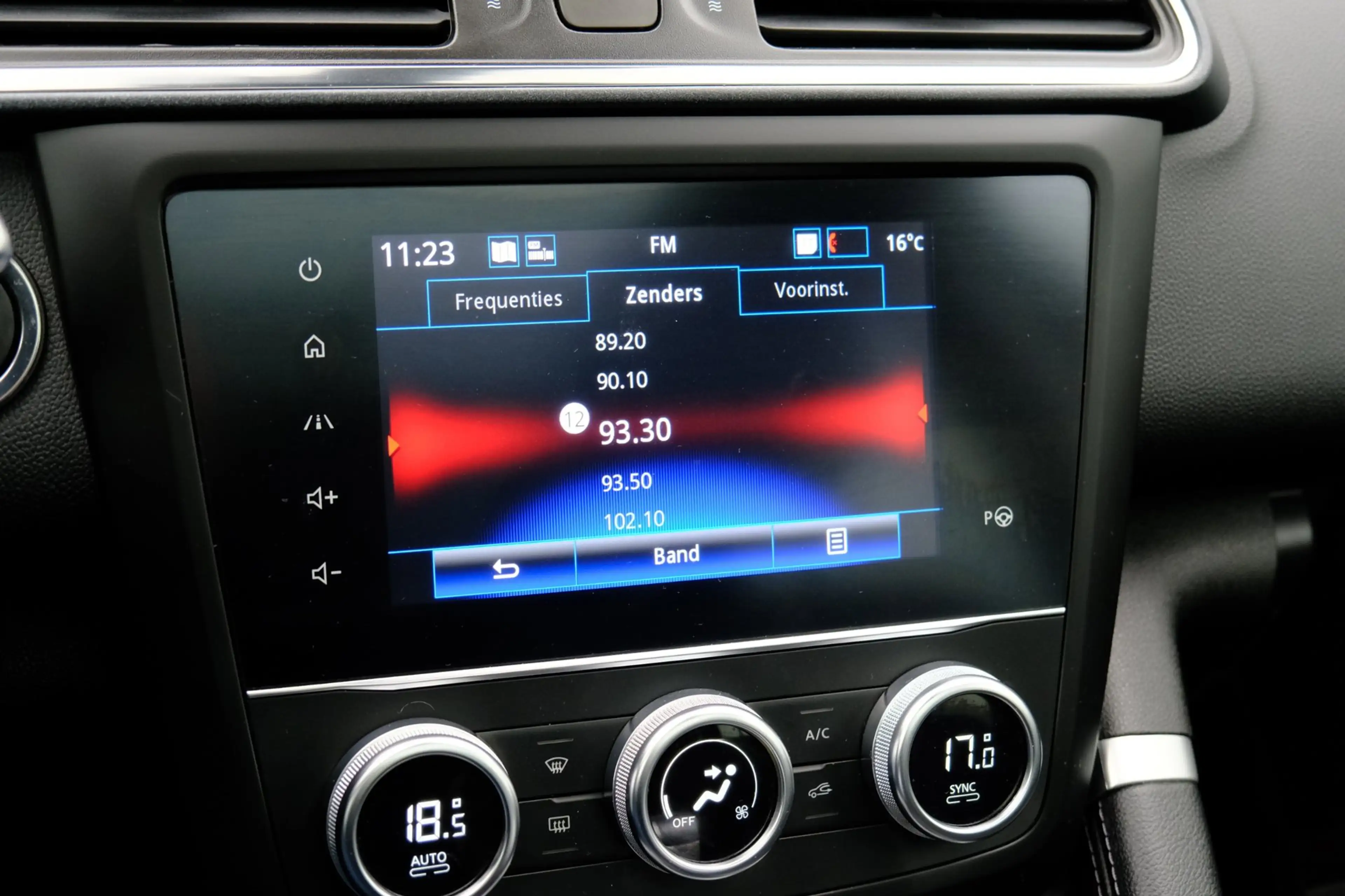 Renault Kadjar 1.3 TCe Black Edition Aut. Pano|Cam|ParkAssist|LMV — photo 19