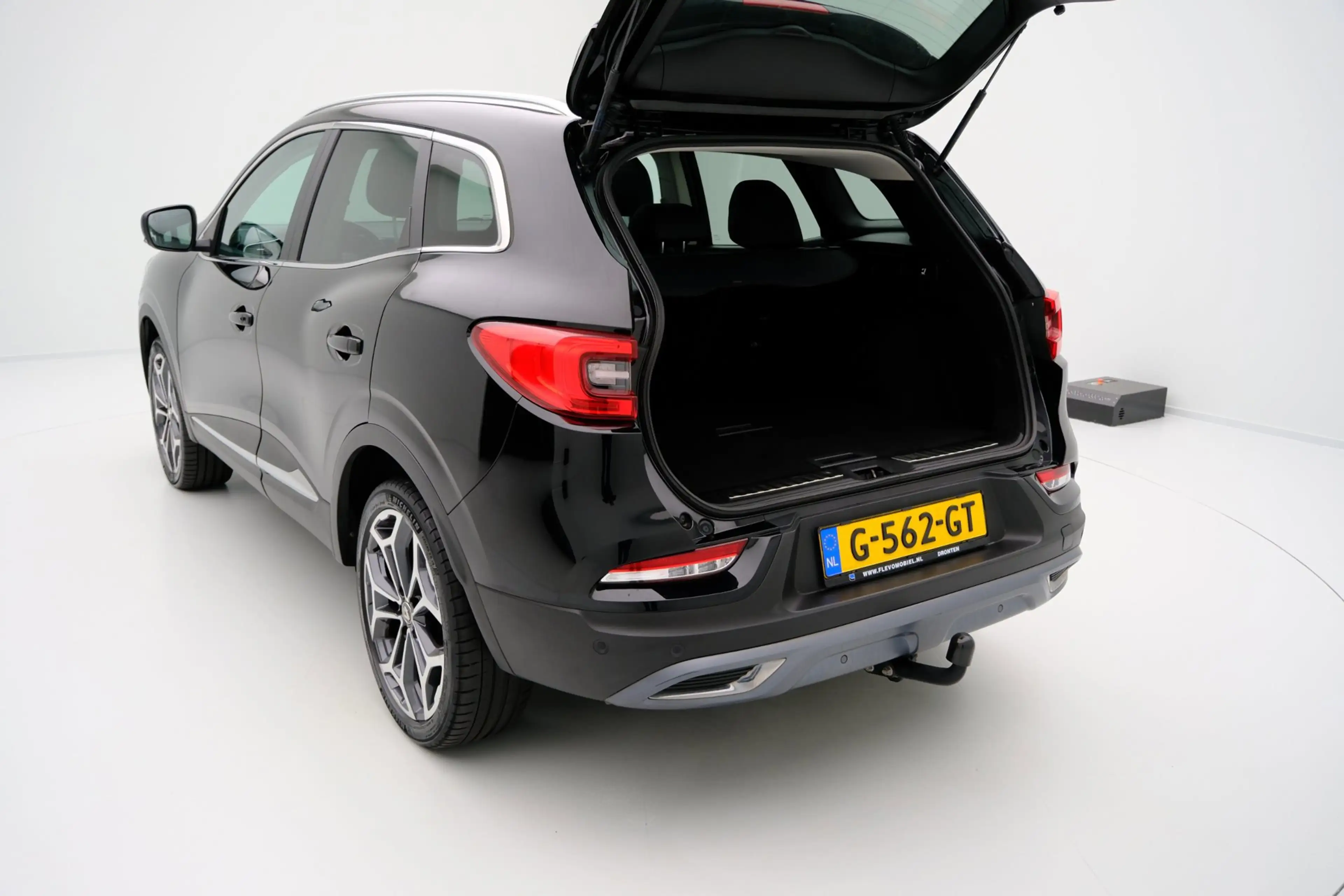 Renault Kadjar 1.3 TCe Black Edition Aut. Pano|Cam|ParkAssist|LMV — photo 11