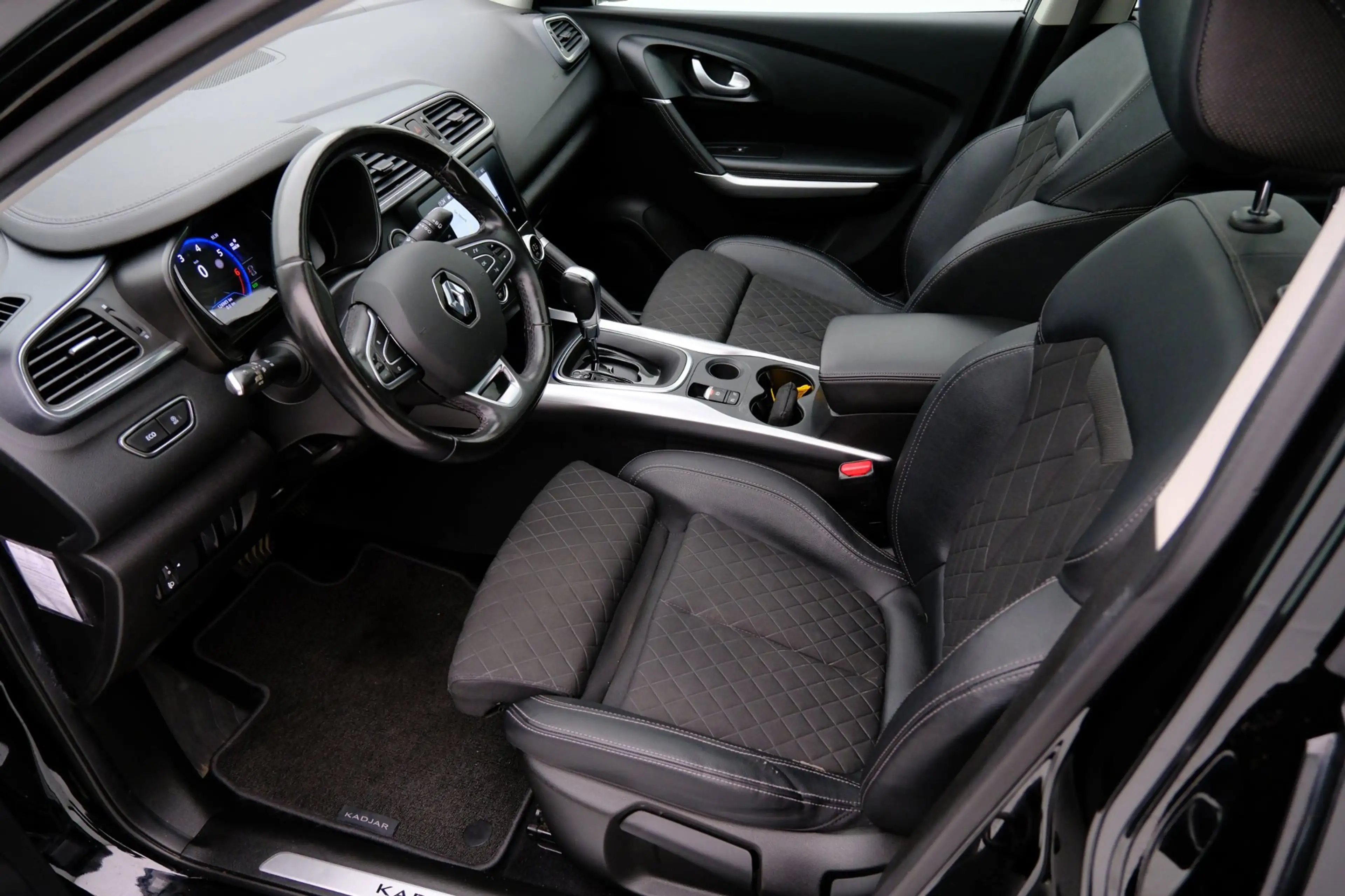 Renault Kadjar 1.3 TCe Black Edition Aut. Pano|Cam|ParkAssist|LMV — photo 2
