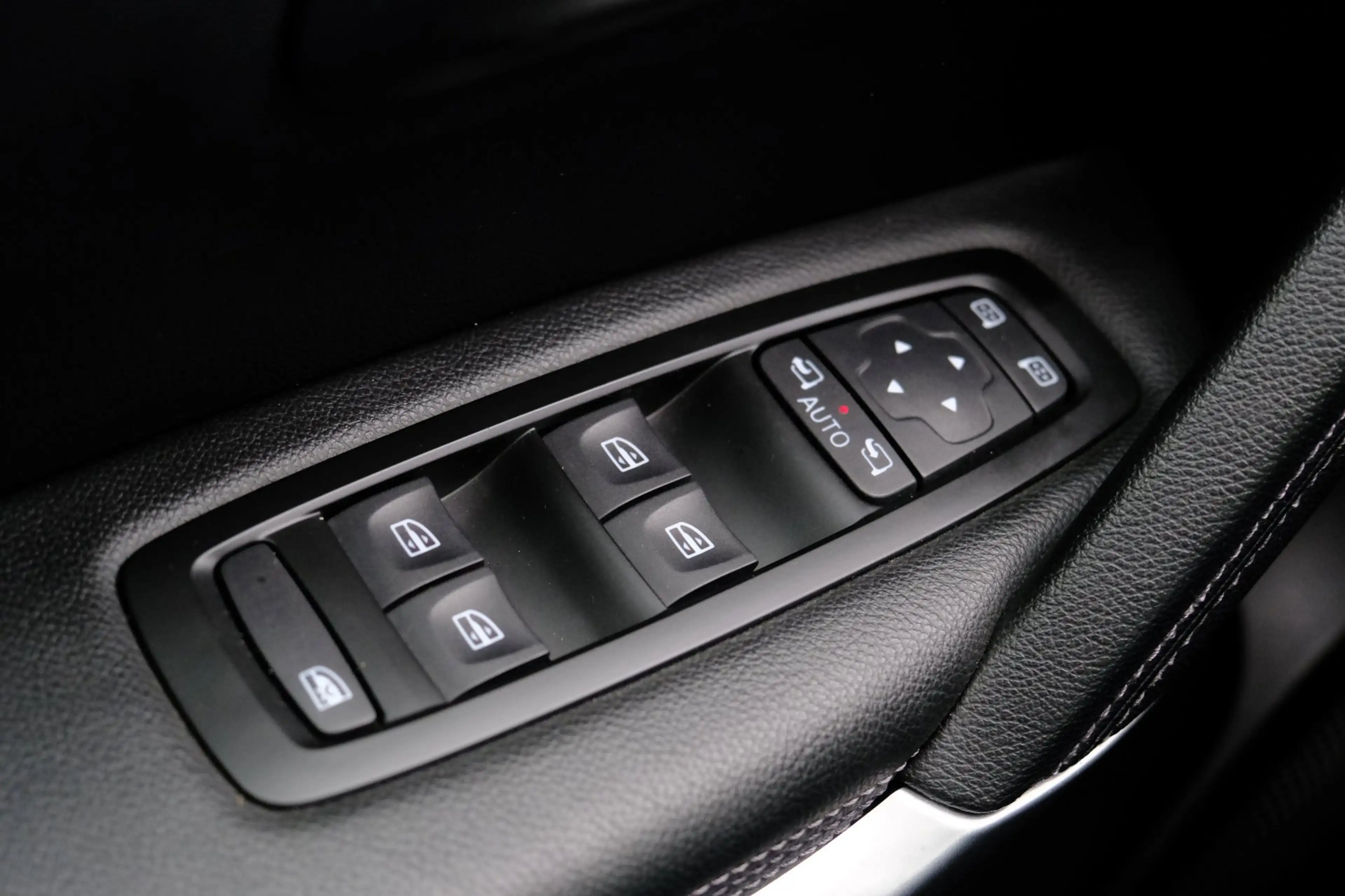 Renault Kadjar 1.3 TCe Black Edition Aut. Pano|Cam|ParkAssist|LMV — photo 30