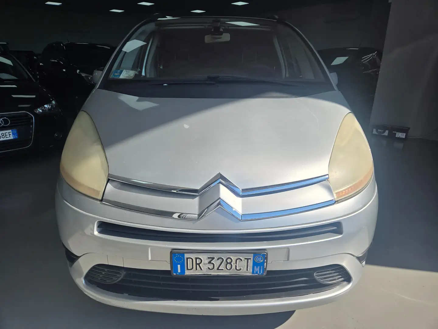 Citroen C4 Grand Picasso 1.6 hdi 16v Plateado - 2