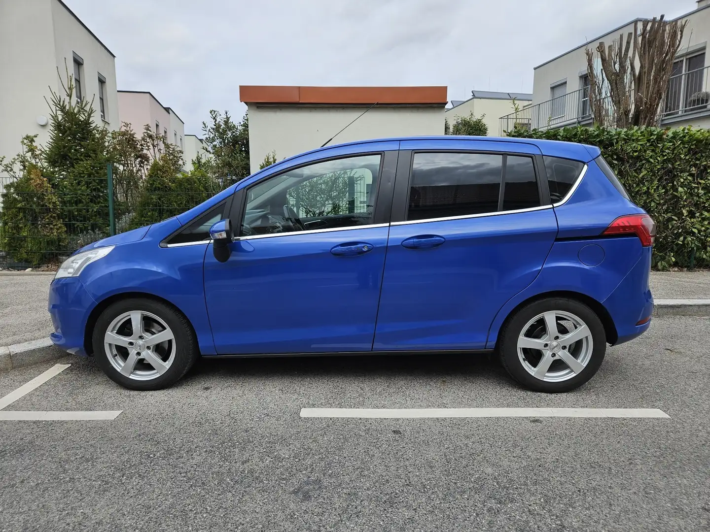 Ford B-Max Titanium 1,6 Duratorq TDCi *ARBÖ PICKERL Modrá - 2