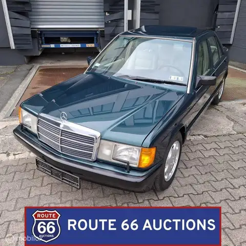 Mercedes-Benz 190 190E