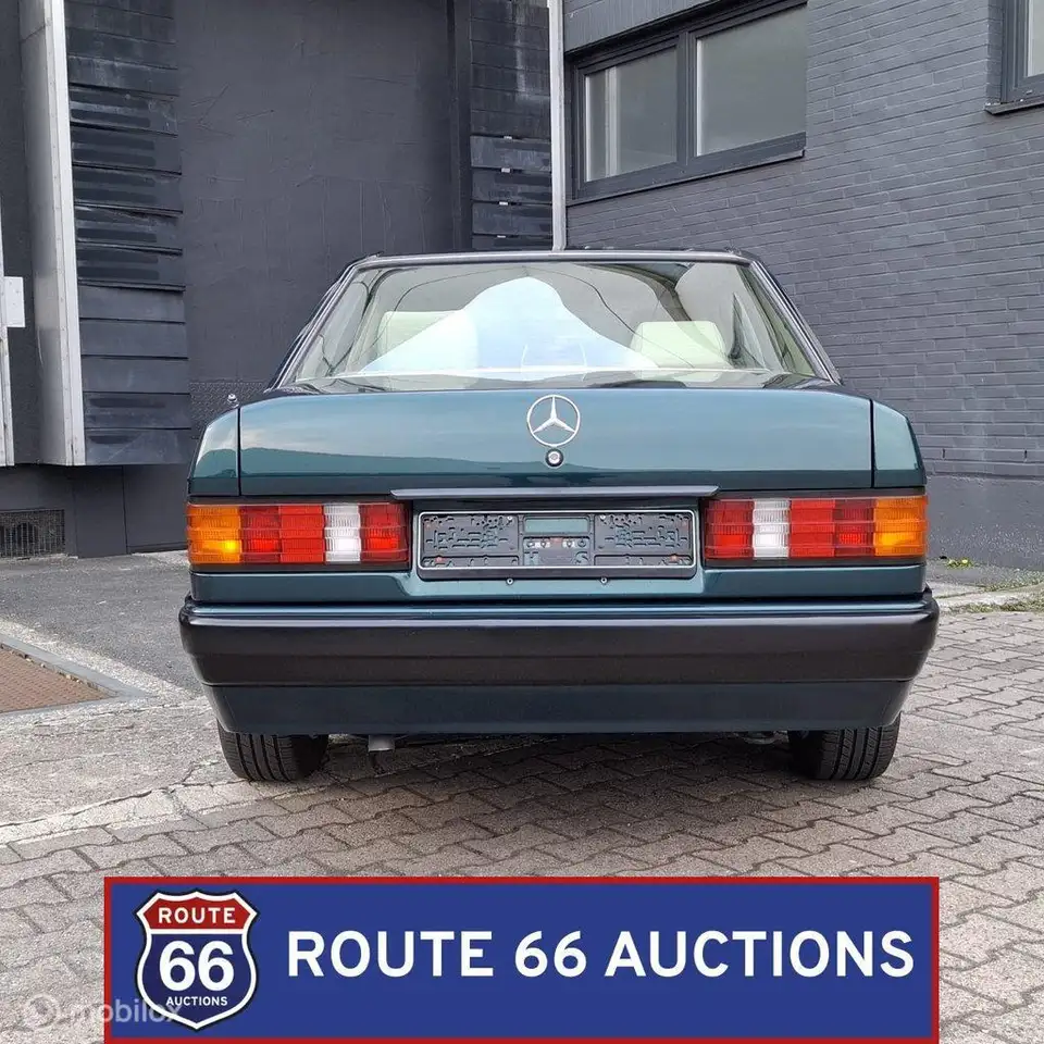 Mercedes-Benz 190E, foto 6