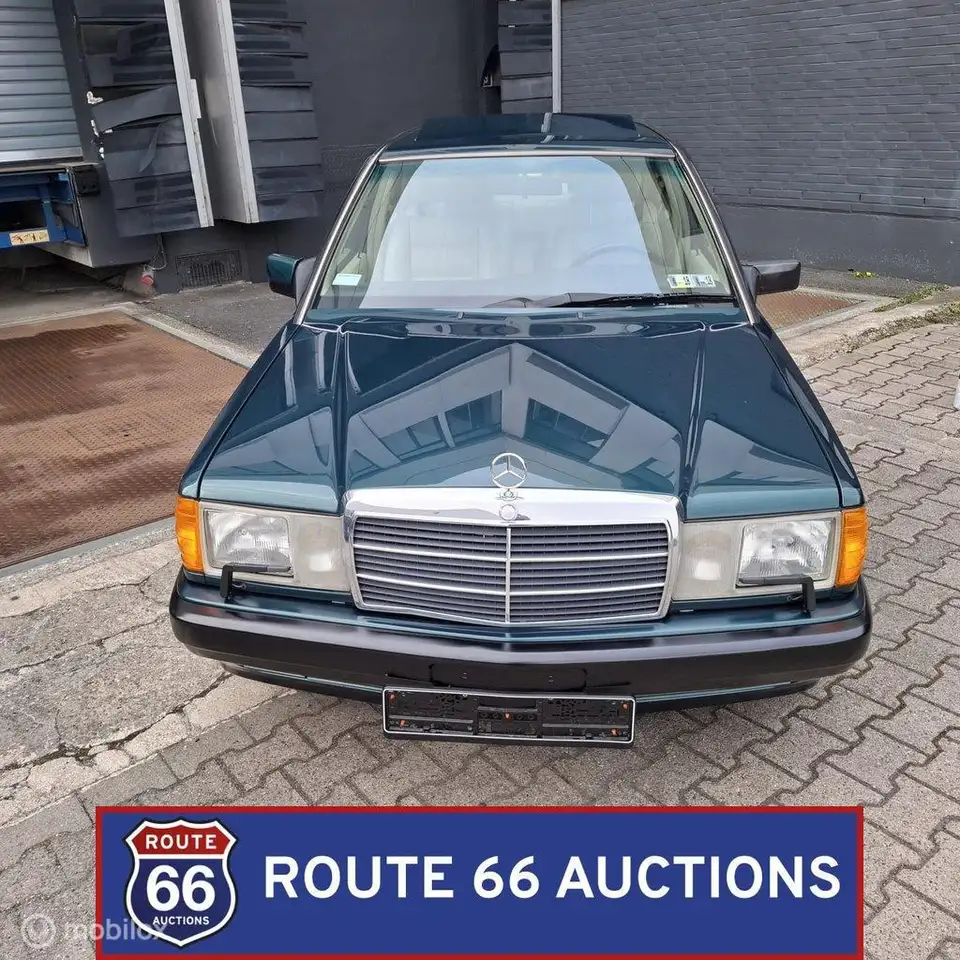 Mercedes-Benz 190E, foto 3