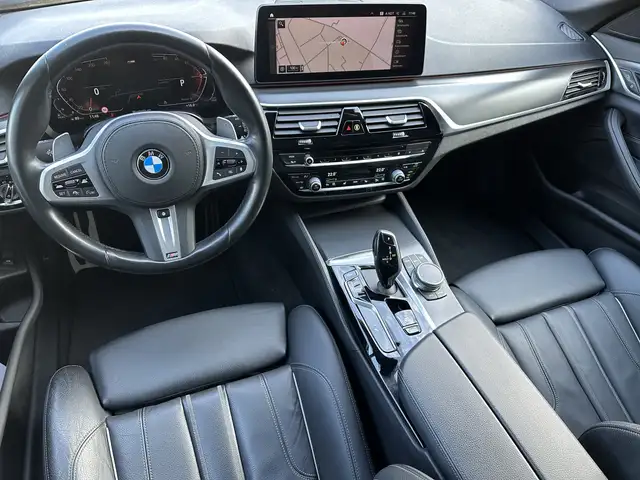 BMW M view 11