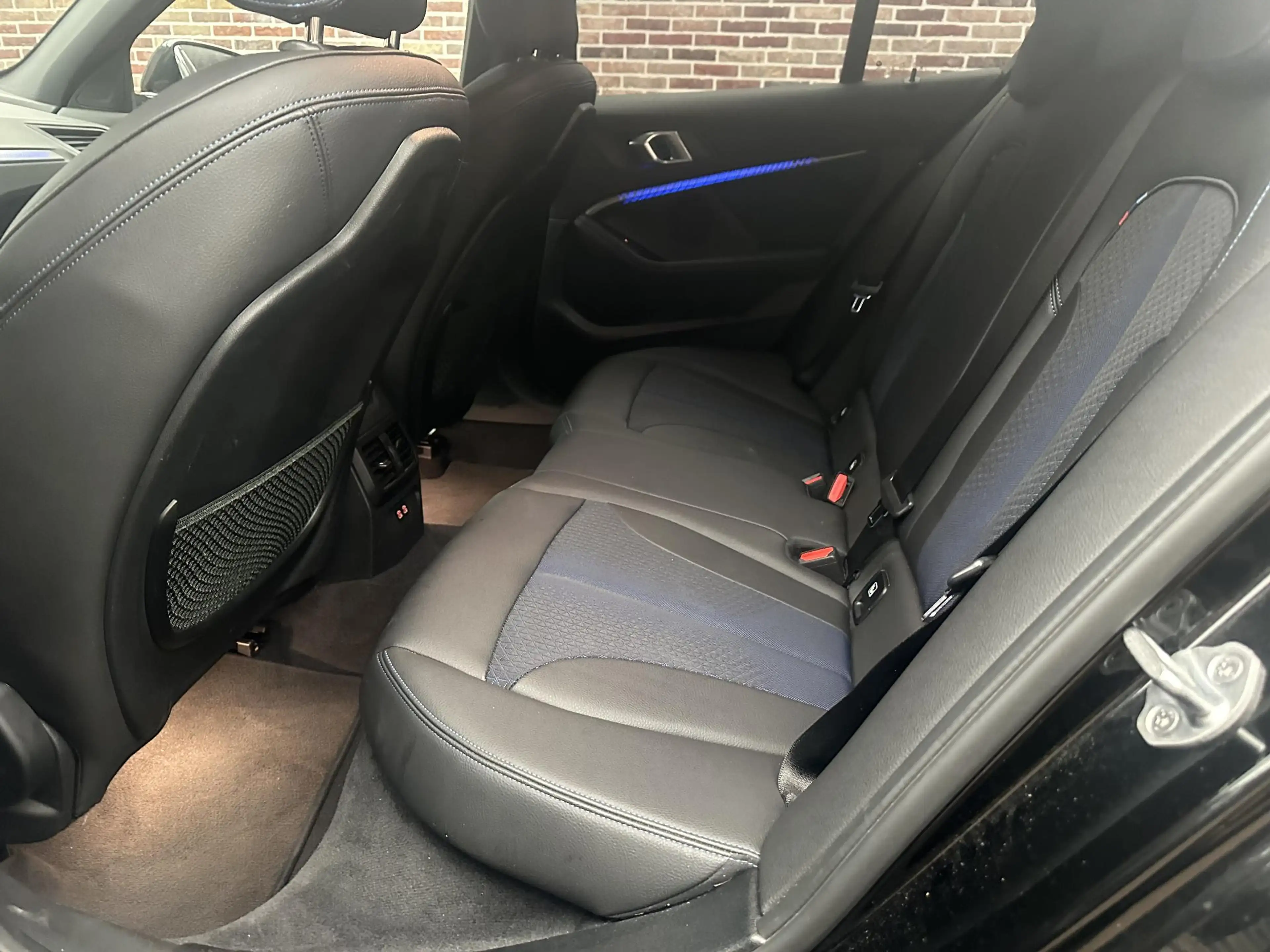 BMW 118 1-serie 118i Executive Edition M-pakket| Virtual — photo 23