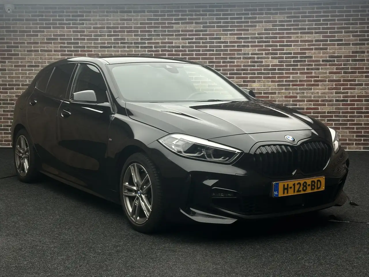 BMW 118 1-serie 118i Executive Edition M-pakket Virtual, миниатюра 20