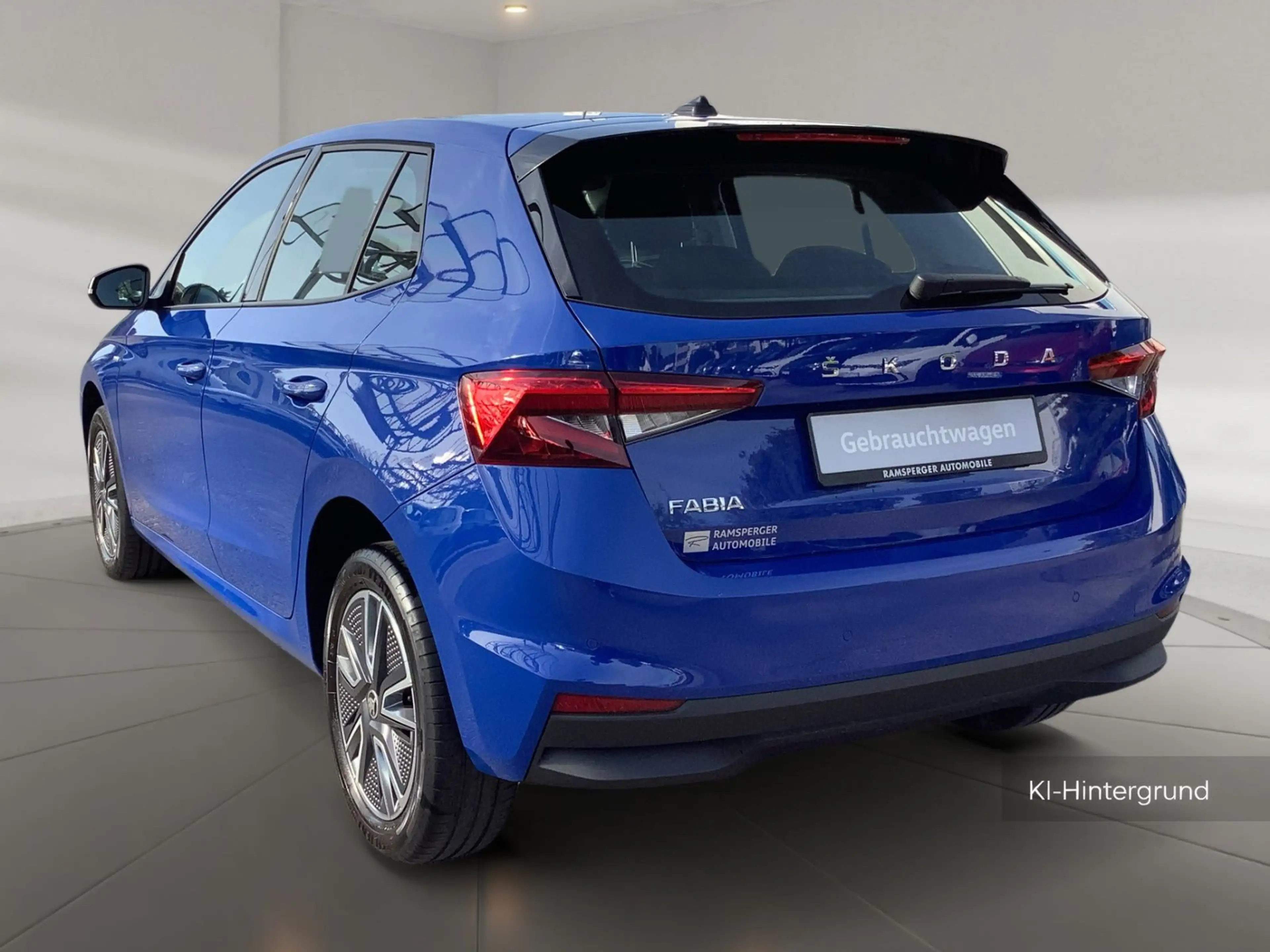 Skoda Fabia 1.0 TSI DSG Tour GRA LED Navi SHZ PDC — photo 4