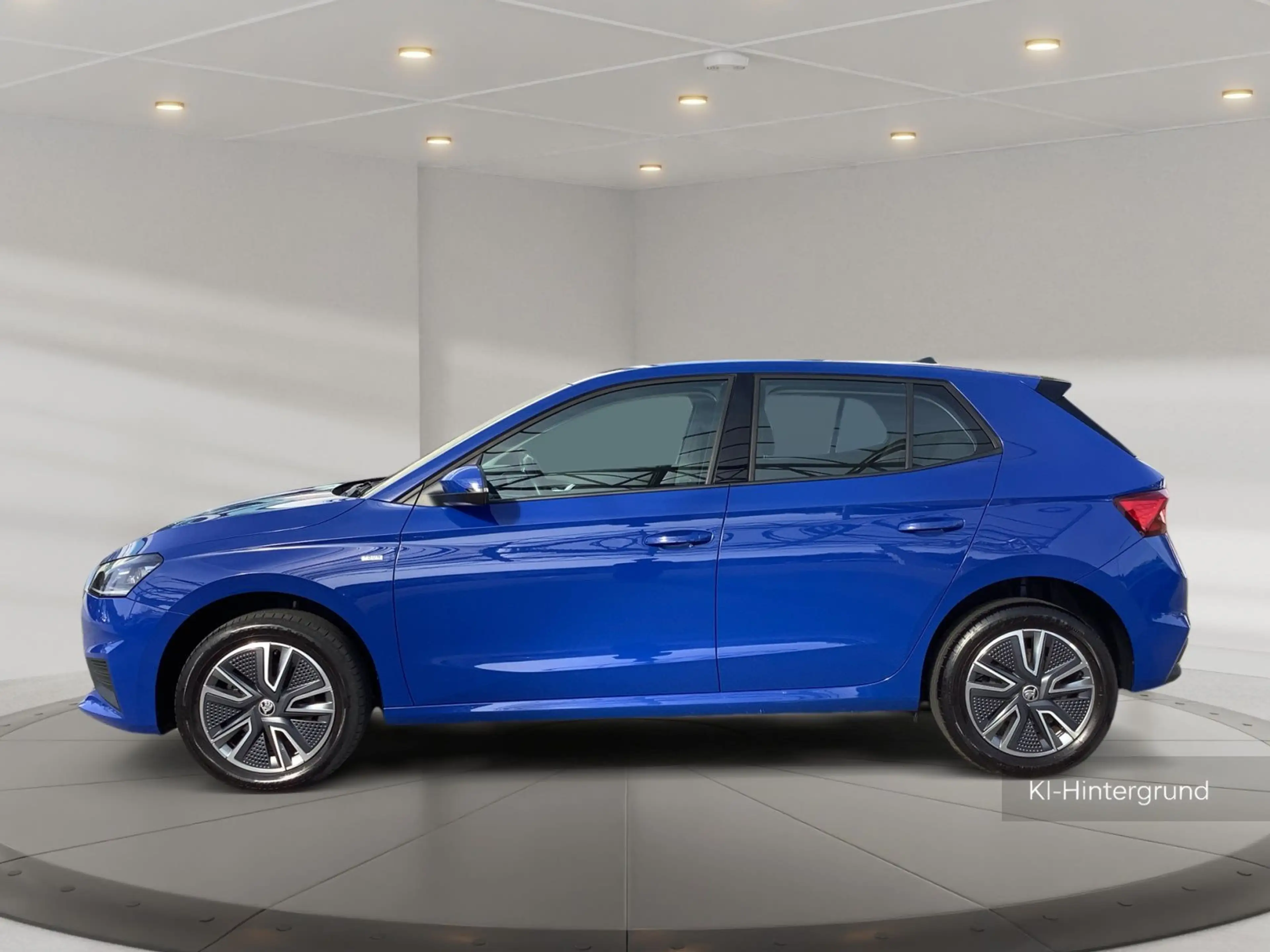 Skoda Fabia 1.0 TSI DSG Tour GRA LED Navi SHZ PDC — photo 3