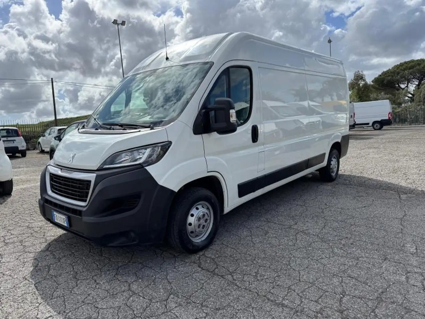 Peugeot Boxer 330 2.0 bluehdi 130cv L3 H2 E6 Blanc - 1