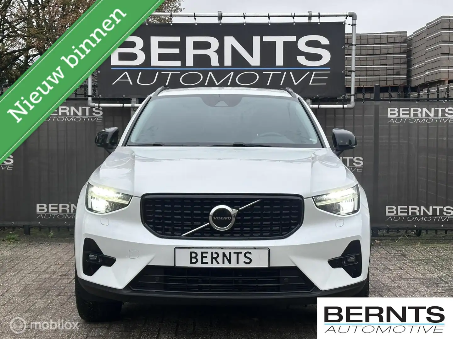Volvo XC40 T5 Recharge Ultimate Dark|AdaptiveCruiseControl|BL Blanc - 2