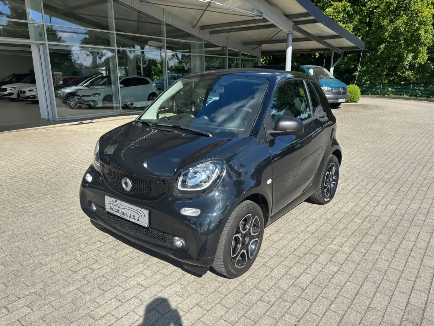 smart forTwo Cabrio Passion SHZ/LED/Schiebedach/Blueth Schwarz - 1