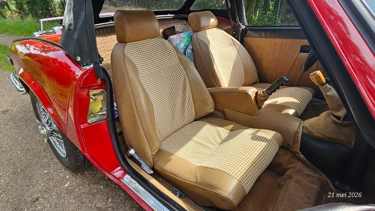 Triumph Spitfire Soft Top, foto 3