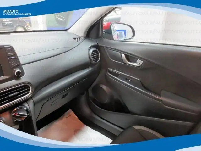 Hyundai Kona view 10