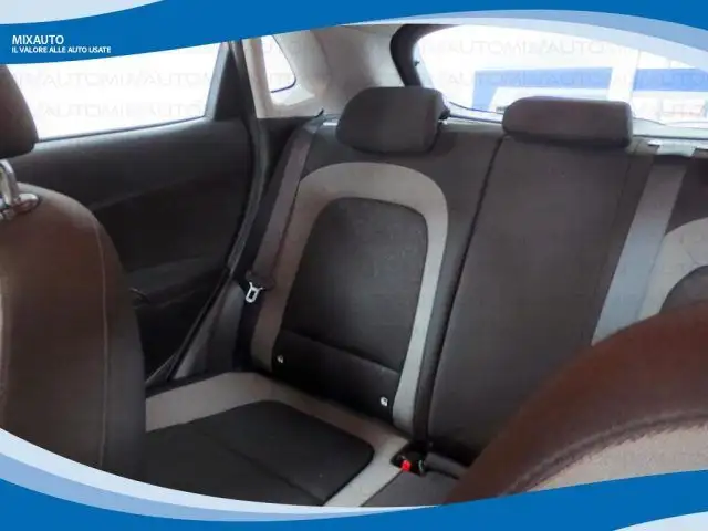 Hyundai Kona view 11