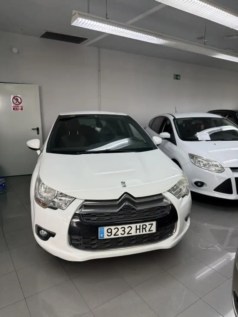 Citroen DS4 1.6HDi Design 92 Blanco - 1