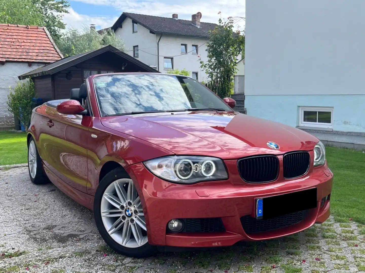BMW 120 120i Cabrio Rot - 1