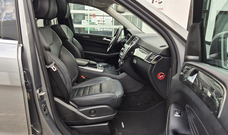 Mercedes-Benz ML 350 CDI MERCEDES BENZ SCHECKHEFTGEPFLEGT — photo 14