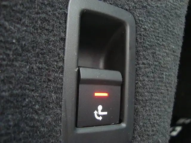 Audi S6 AVANT Quattro Mod 23 Mega Voll 1-Hand TOP !! Ansicht 15