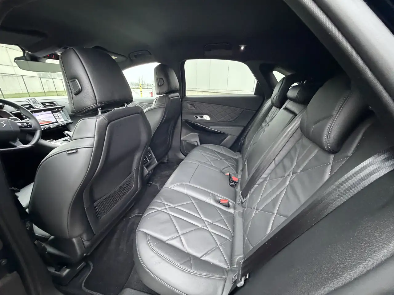 DS Automobiles DS 7 Crossback DS 7 CROSSBACK 1.5 BlueHDi Rivoli 15