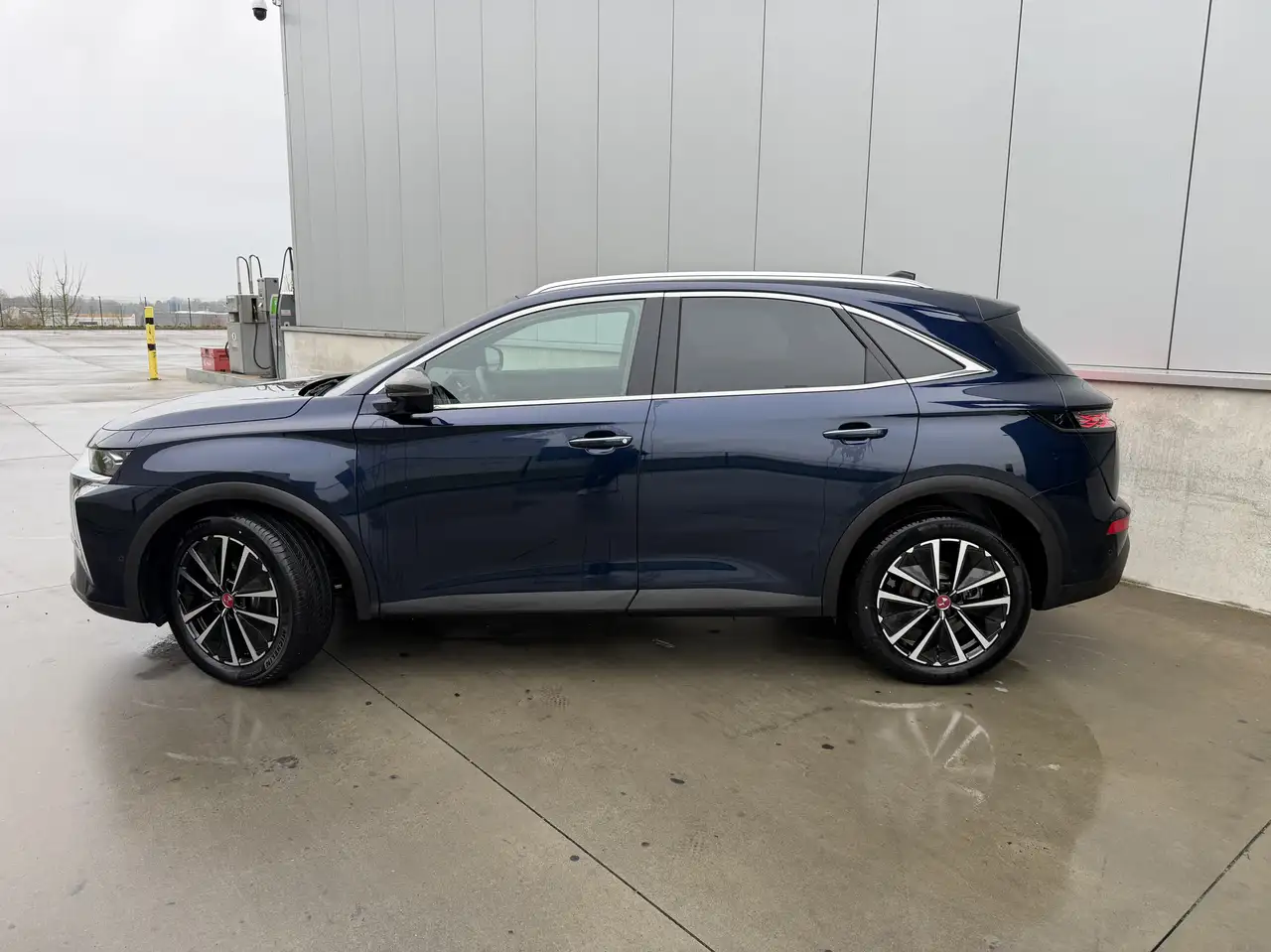 DS Automobiles DS 7 Crossback DS 7 CROSSBACK 1.5 BlueHDi Rivoli 4