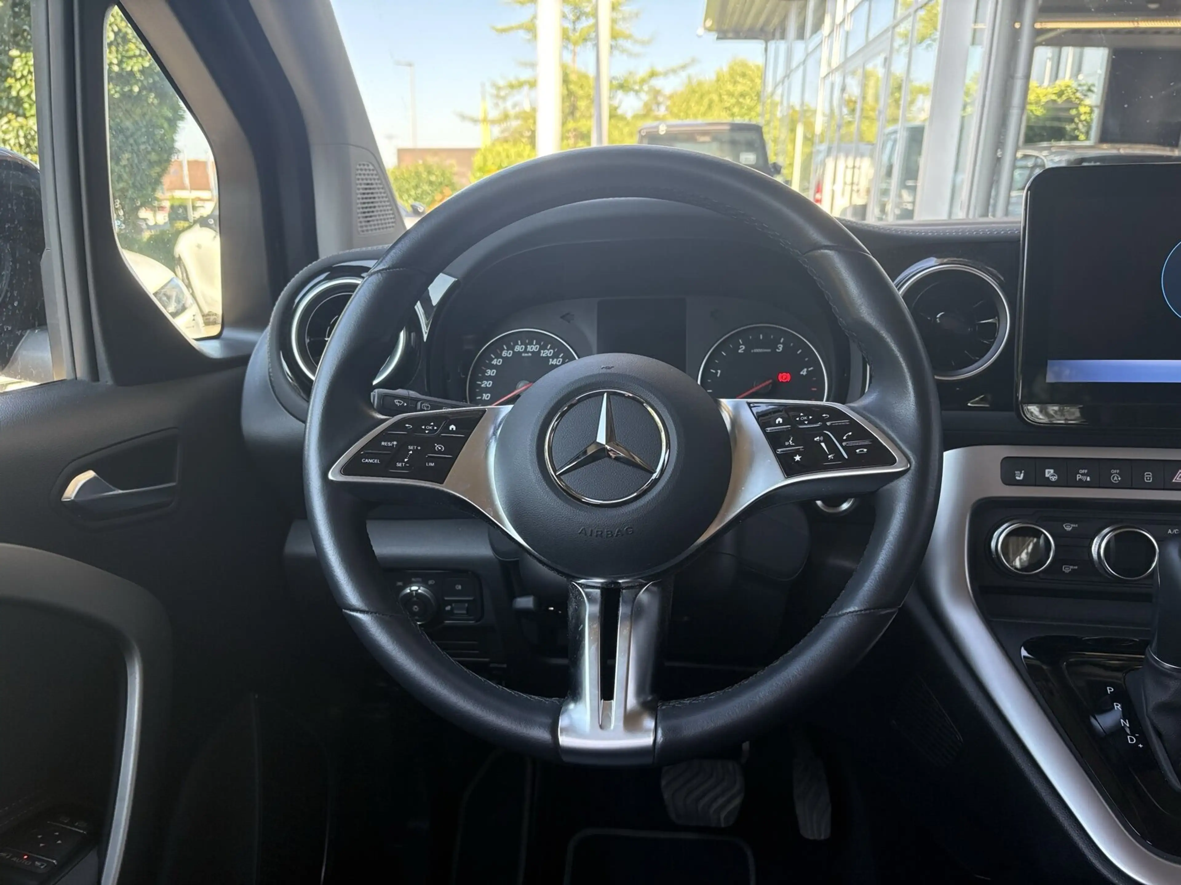 Mercedes-Benz T-Class T 180 d PROGRESSIVE Edition*AHK*LED*CAM*MBUX* Navi — photo 11
