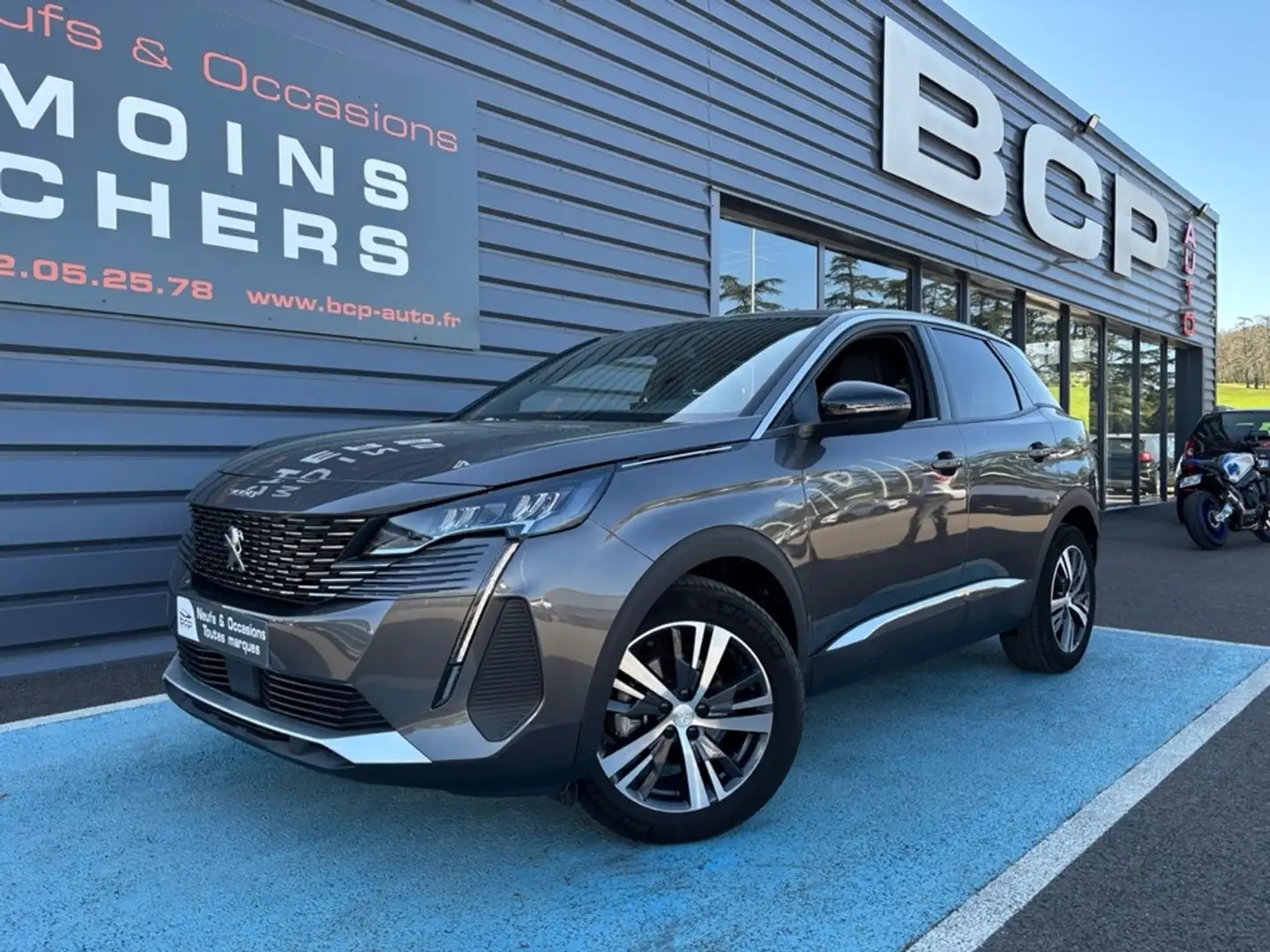 Peugeot 3008 1.5 BLUEHDI 130CH S\u0026S ALLURE PACK EAT8 Gris - 1