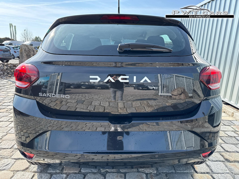 Dacia Sandero Essential TCe 90 PS Klima-DAB-LED-Tempomat-Limi... — photo 5