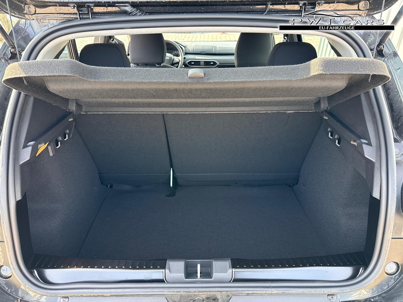 Dacia Sandero Essential TCe 90 PS Klima-DAB-LED-Tempomat-Limi... — photo 10