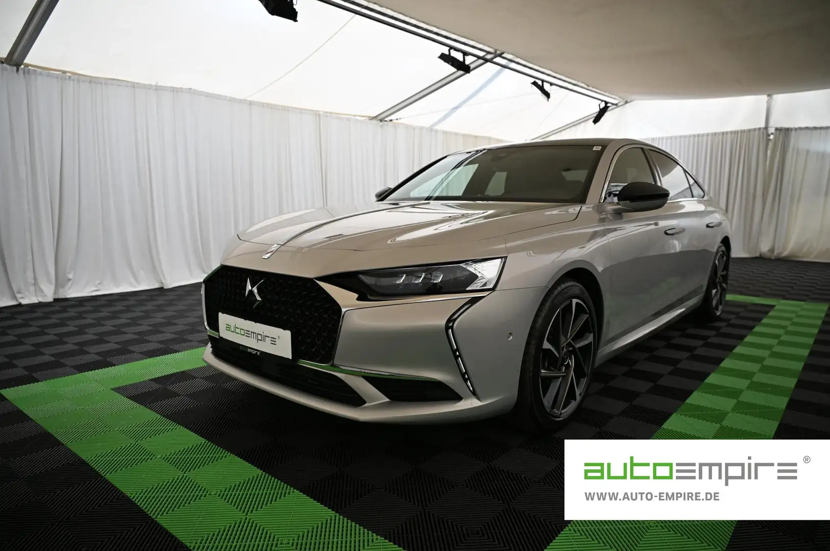DS Automobiles DS 9 1.6 E-Tense 250 RIVOLI+ UVP 68.000 EUR Szürke - 1