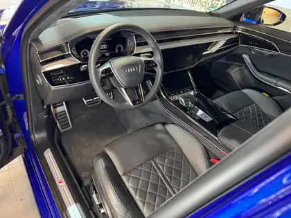 Annonce voiture d'occasion Audi S8 - CARADIZE