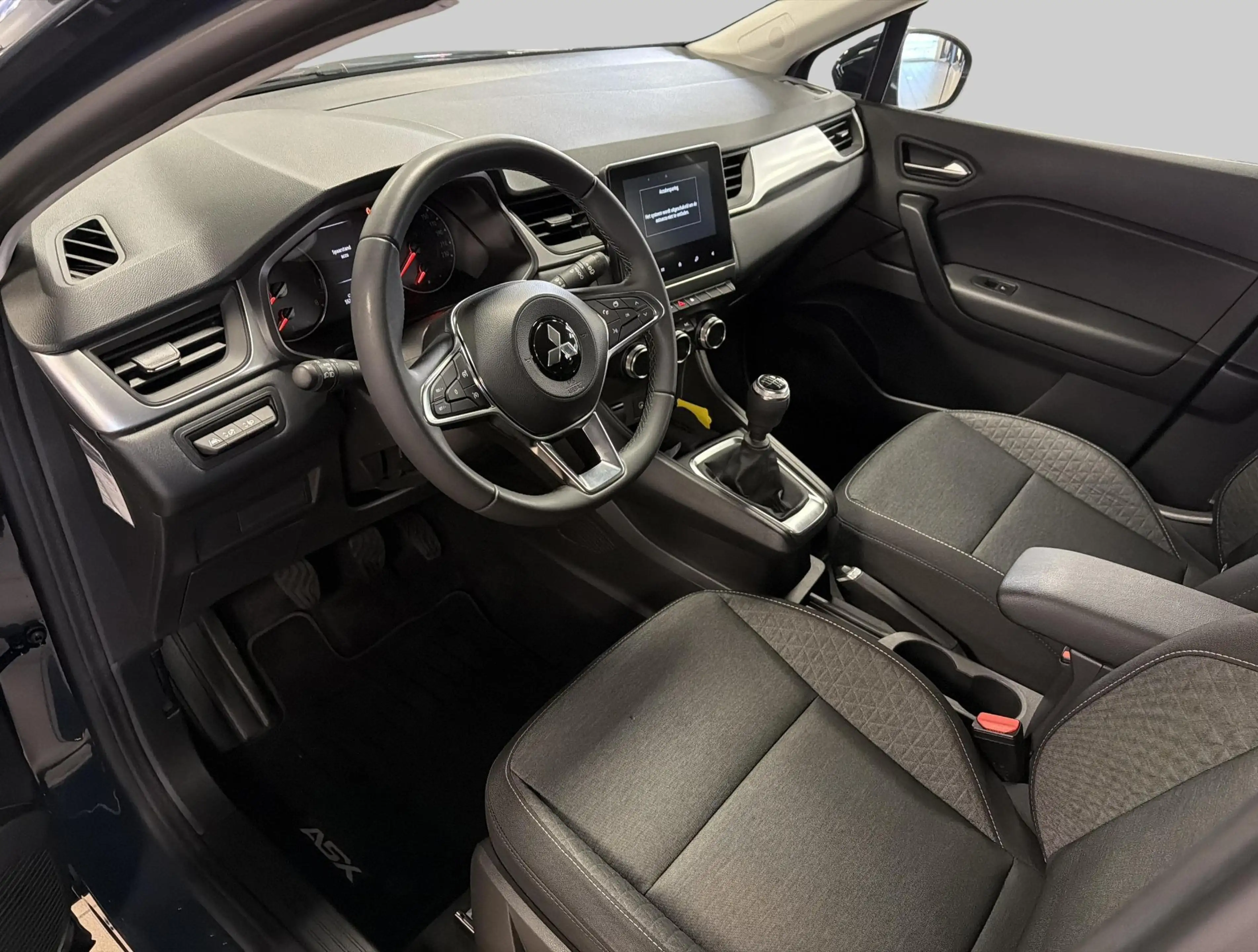 Mitsubishi ASX 1.3 DI-T Intense Trekhaak — photo 8