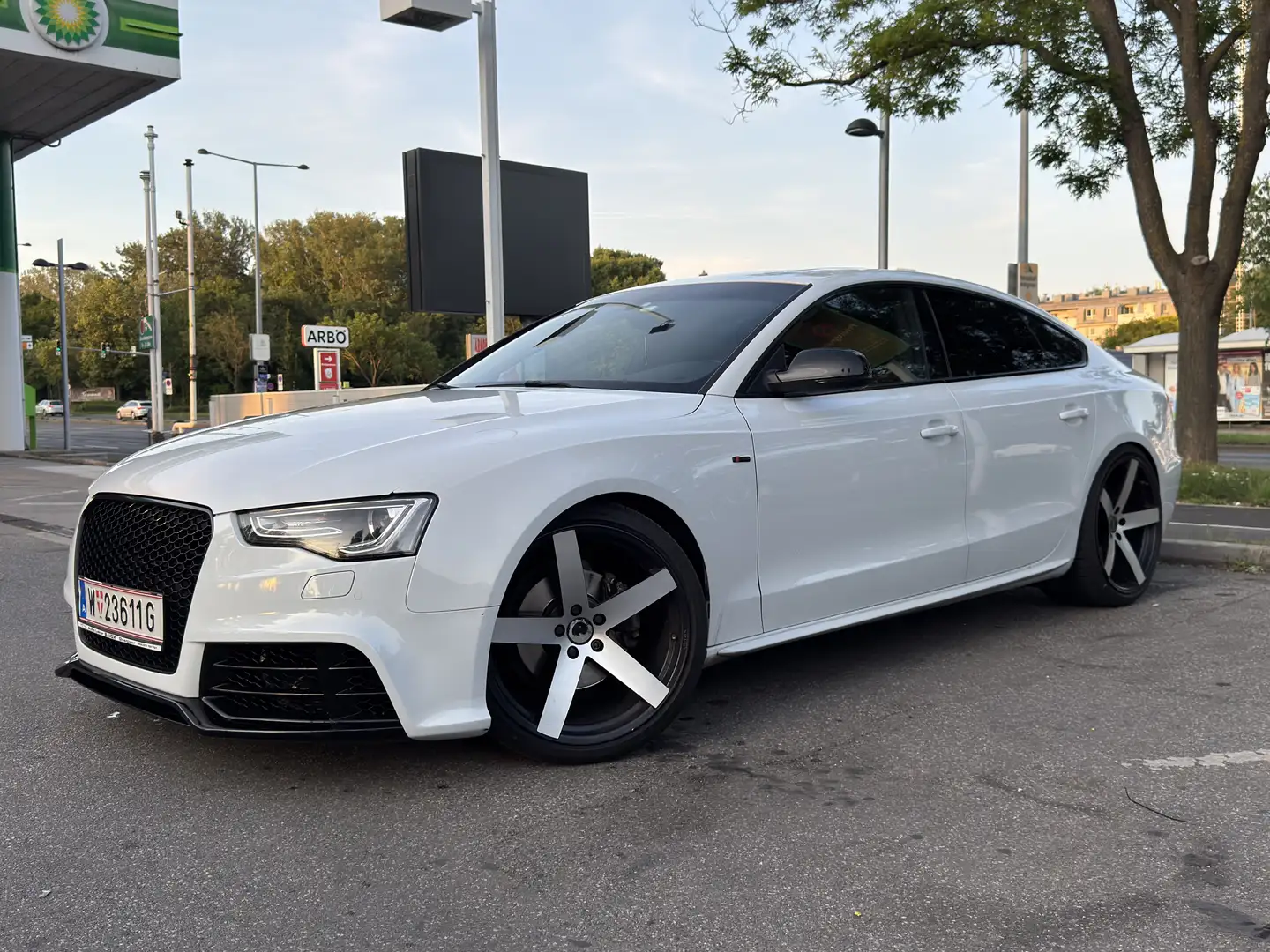 Audi A5 SB 2,0 TDI DPF Aut. - 2