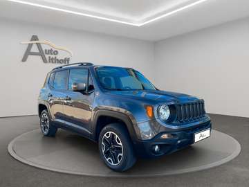 2.0 Trailhawk 4WD Aut. PANO XEN NAV