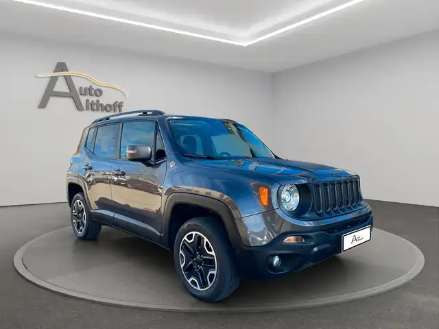 Jeep Renegade 2.0 Trailhawk 4WD Aut. PANO XEN NAV