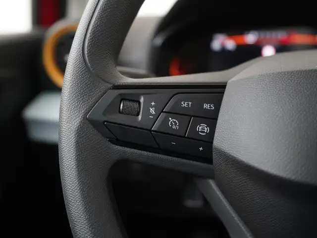 Seat Arona view 8